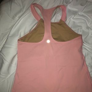 Lululemon tank size 6